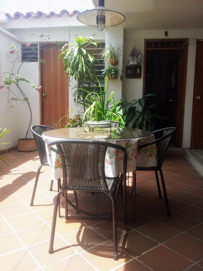 El Rosal Bed & Breakfast Cúcuta Eksteriør bilde